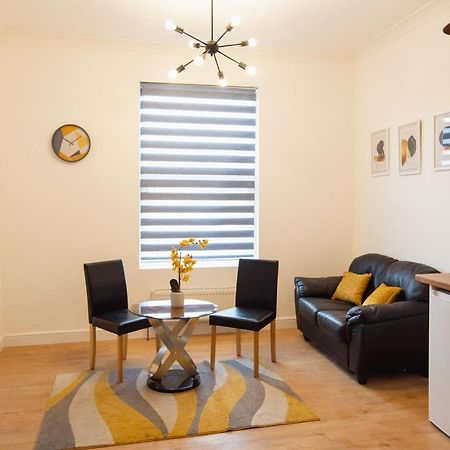 Cityhost - Leeds Apartments Beeston Hill Екстер'єр фото